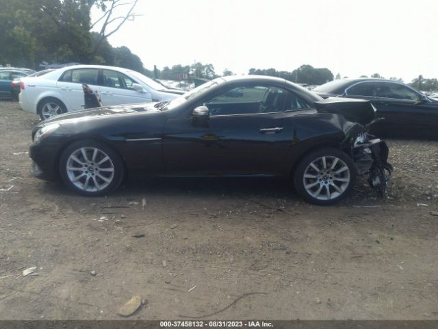 WDDPK3JA2HF142866 Mercedes-Benz Slc Slc 300