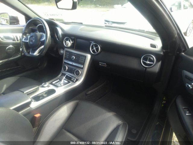 WDDPK3JA2HF142866 Mercedes-Benz Slc Slc 300