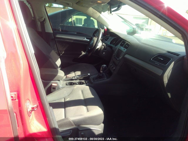 3VW217AU1GM015823 Volkswagen Golf Tsi S W/sunroof