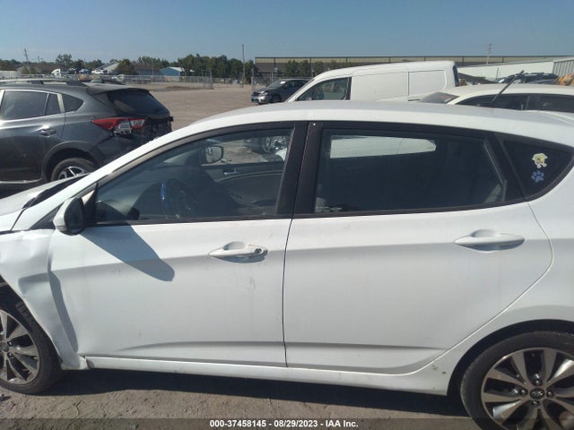 2015 HYUNDAI ACCENT SPORT VIN: KMHCU5AE5FU204637