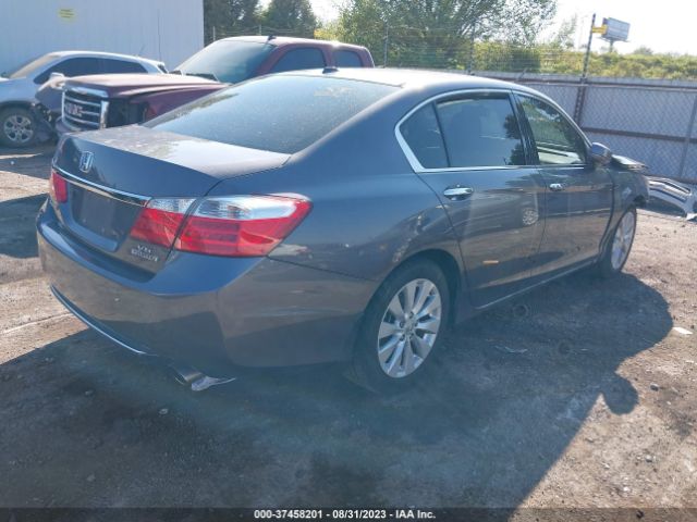 1HGCR3F97FA018168 Honda Accord Sedan Touring