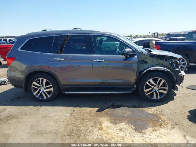 Honda Pilot Touring 2017 5FNYF6H9XHB075700 Image 13