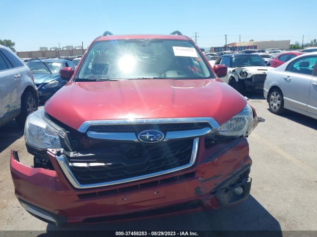 JF2SJAGC3JH467543 Subaru Forester Premium
