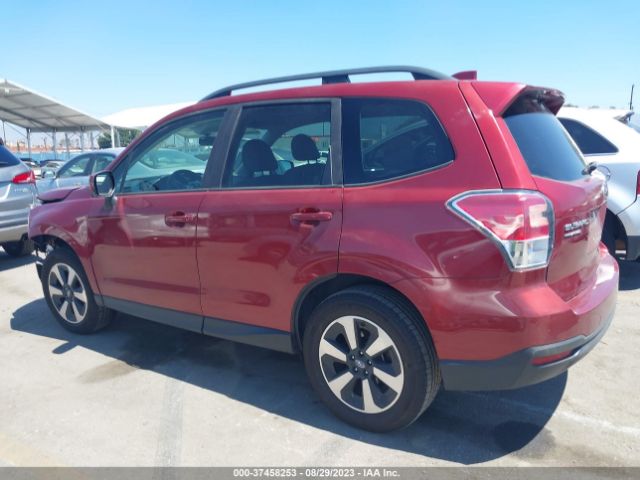 JF2SJAGC3JH467543 Subaru Forester Premium