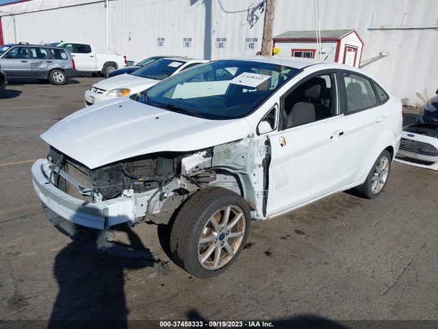 Ford FIESTA SE 2019 3FADP4BJ7KM143897 Image 2