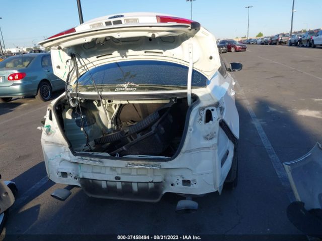 KNAGM4A70F5663082 KIA Optima Lx