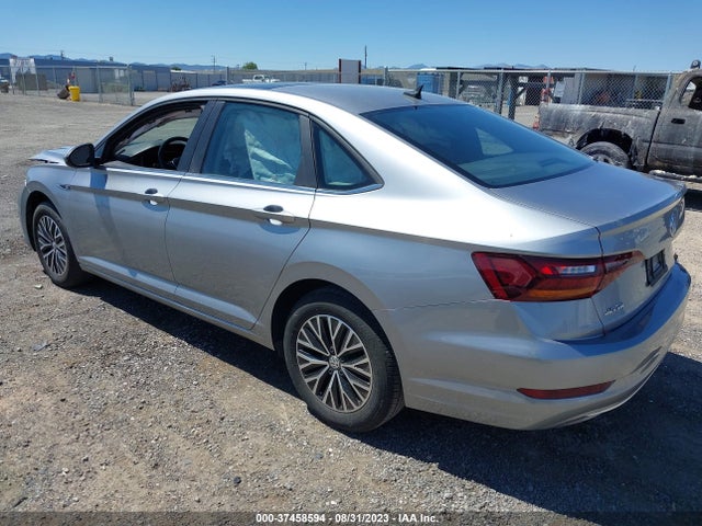 3VWE57BU5KM182999 Volkswagen JETTA SEL
