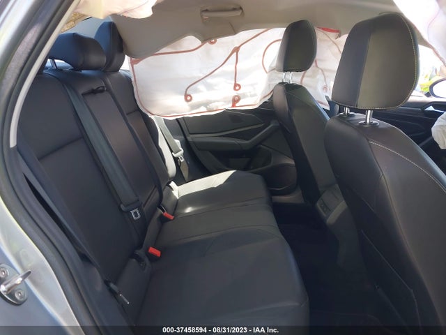 3VWE57BU5KM182999 Volkswagen JETTA SEL