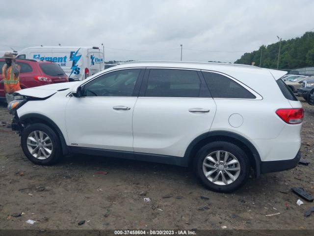 5XYPGDA34GG037700 KIA SORENTO LX