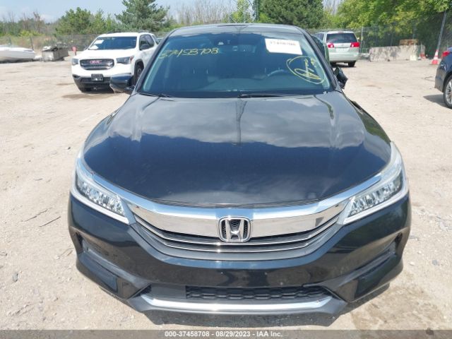 1HGCR3F96GA030958 Honda Accord Sedan Touring