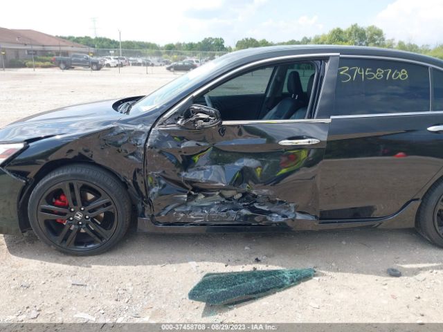 1HGCR3F96GA030958 Honda Accord Sedan Touring