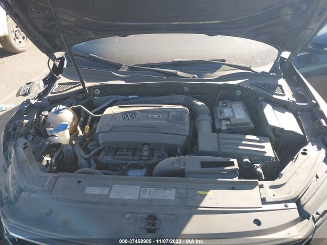 1VWAT7A35GC027309 Volkswagen Passat 1.8t S