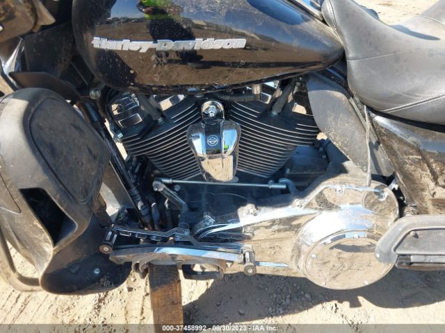 2021 HARLEY-DAVIDSON FLTRK 1HD1KZF18MB631252 Photo 8
