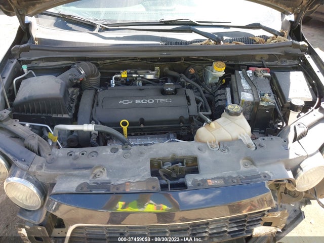 Chevrolet SONIC LS 2015 1G1JA5SH1F4122023 Image 10