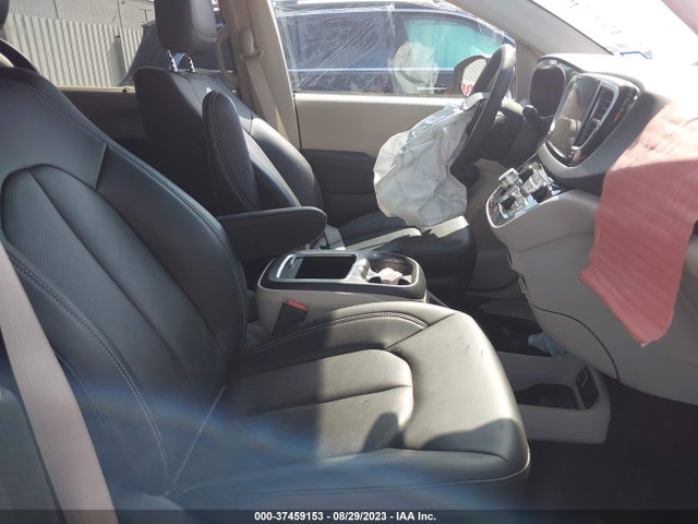 2C4RC1BG2PR560424 Chrysler Pacifica Touring L