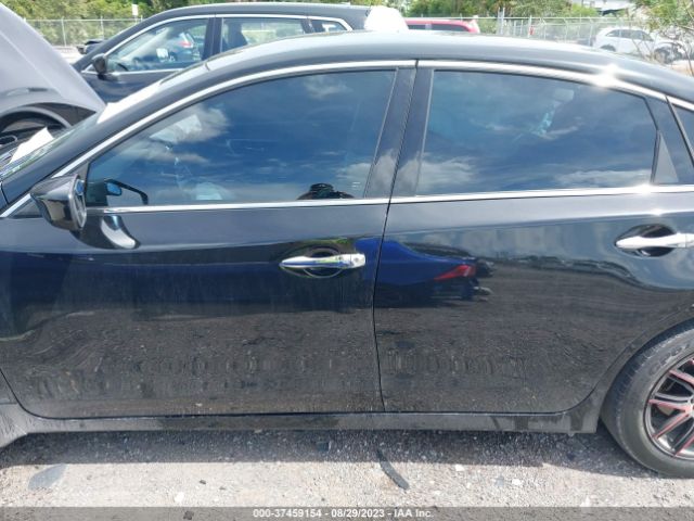 1N4AL3AP3JC139618 Nissan Altima 2.5 S