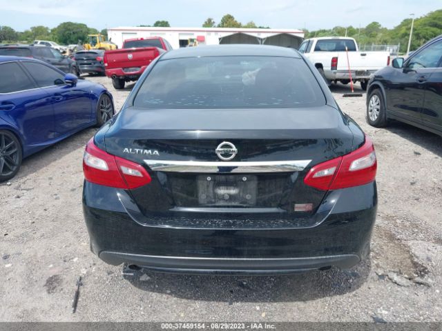 1N4AL3AP3JC139618 Nissan Altima 2.5 S