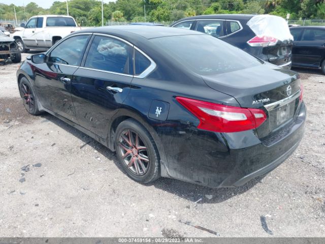 1N4AL3AP3JC139618 Nissan Altima 2.5 S