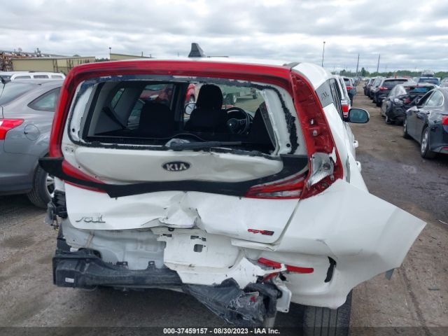 KNDJ63AU0M7133621 KIA Soul Gt-line