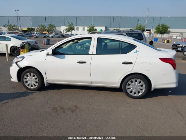 3N1CN7AP3KL820570 Nissan Versa Sedan S Plus