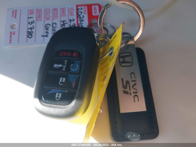 2HGFE1F96PH313780 Honda Civic Sedan Touring