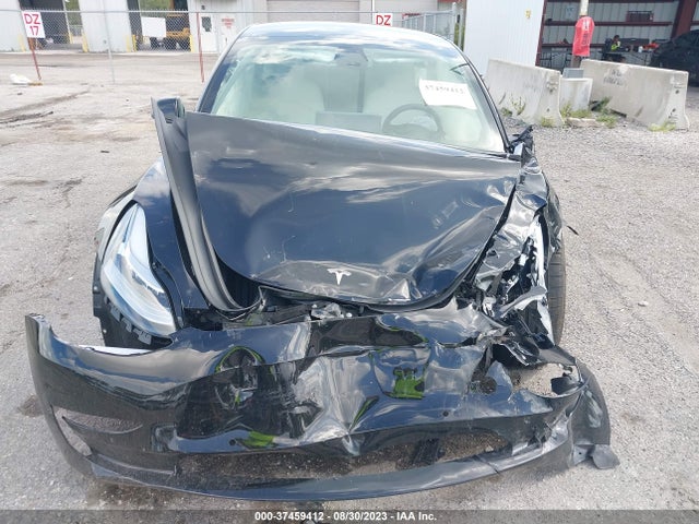 2021 Tesla 3, VIN: 5YJ3E1EC0MF850418