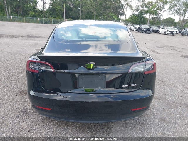 2021 Tesla 3, VIN: 5YJ3E1EC0MF850418