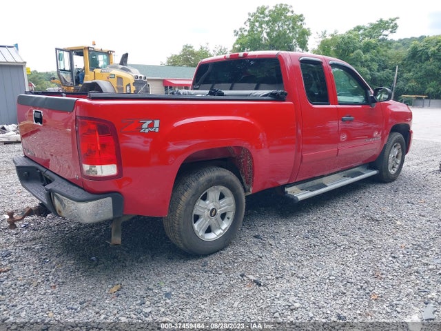 2007 CHEVROLET SILVERADO 1500 LT W/1LT VIN: 2GCEK19C371666383