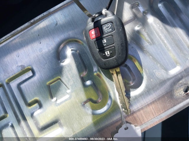 Toyota Rav4 Xle 2016 2T3RFREV9GW526874 Image 11