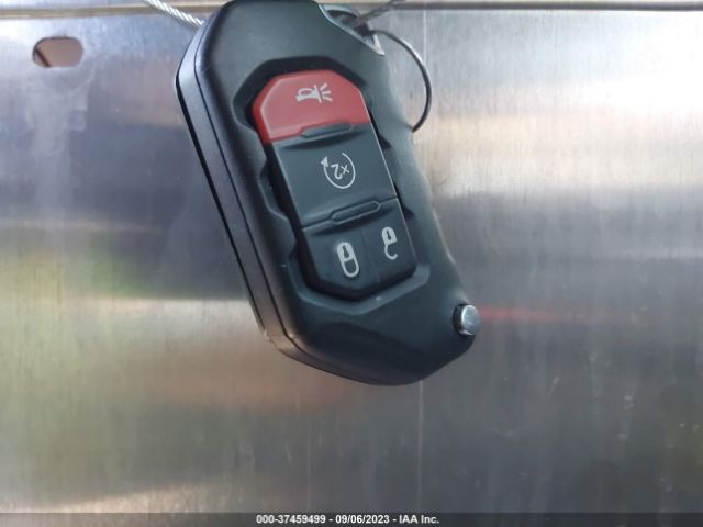 1C4HJXDG2KW557881 Jeep Wrangler Unlimited Sport S