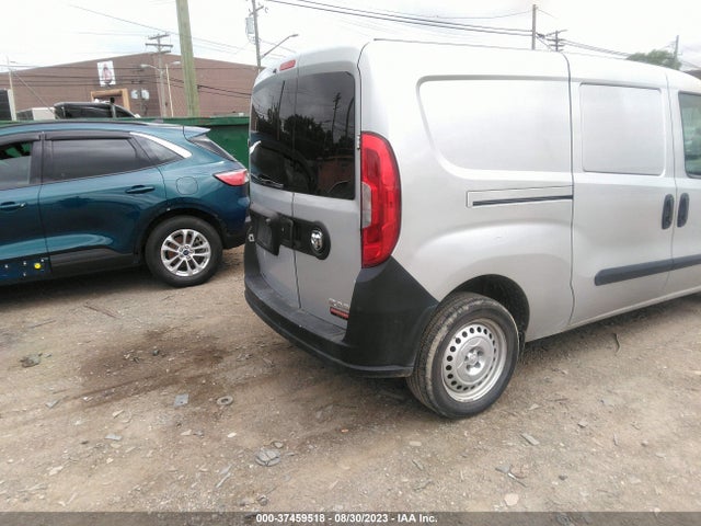 RAM Promaster City Cargo Van Tradesman 2015 ZFBERFAT0F6A81410 Image 4