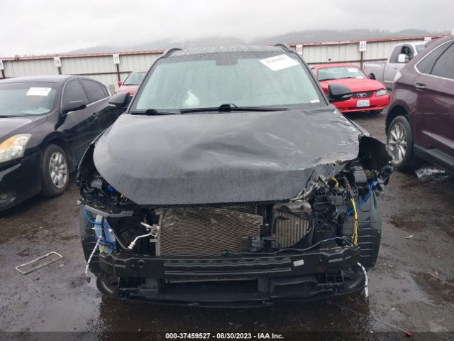 KM8J3CA22JU677070 Hyundai Tucson Value