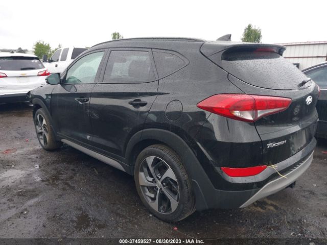 KM8J3CA22JU677070 Hyundai Tucson Value
