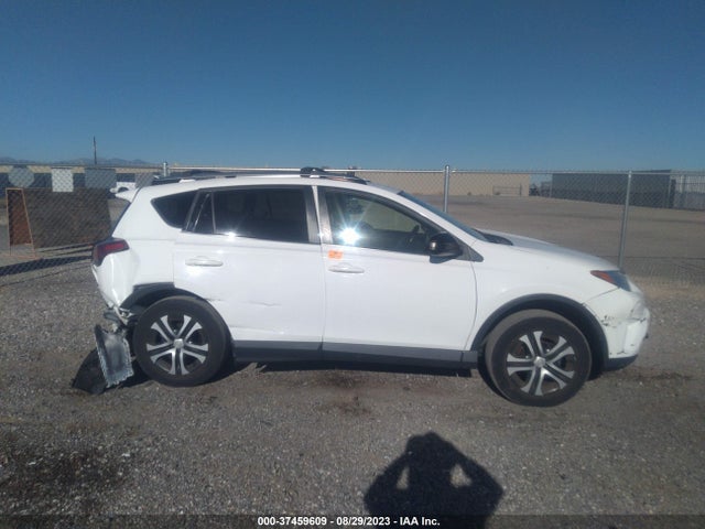 Toyota RAV4 LE 2018 JTMZFREV3JJ193514 Image 13