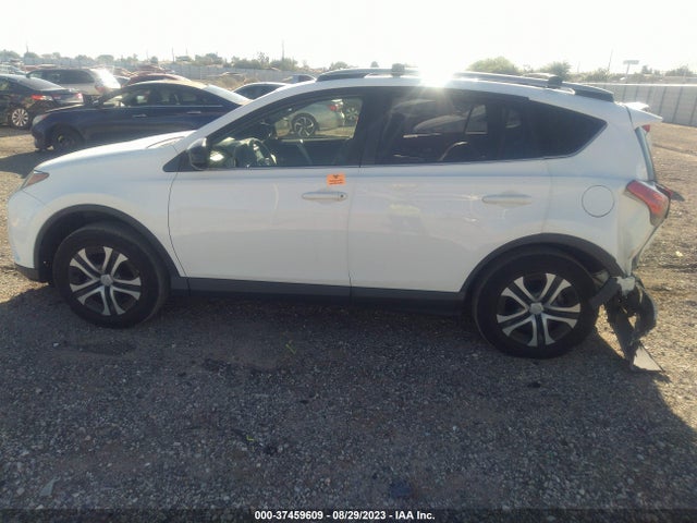 Toyota RAV4 LE 2018 JTMZFREV3JJ193514 Image 14