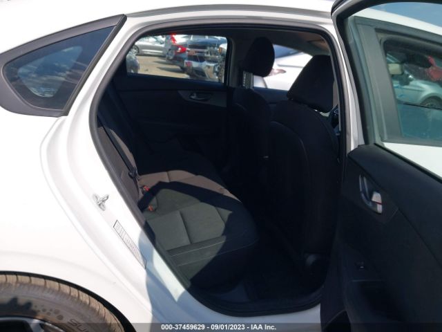3KPF24AD9ME349474 KIA Forte Lxs