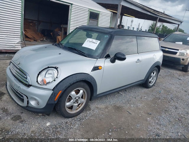 2011 MINI COOPER CLUBMAN WMWZF3C51BT188248 Photo 1