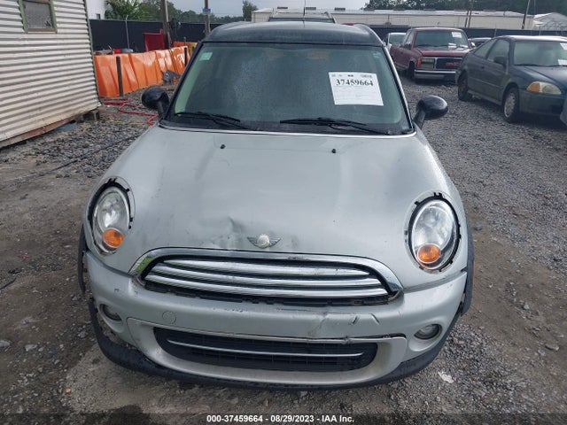 2011 MINI COOPER CLUBMAN WMWZF3C51BT188248 Photo 5