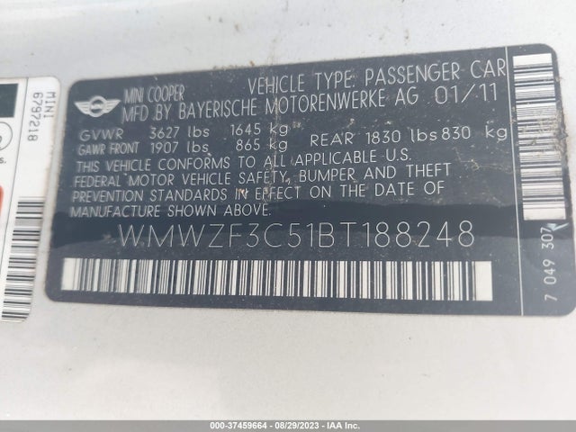 2011 MINI COOPER CLUBMAN WMWZF3C51BT188248 Photo 8