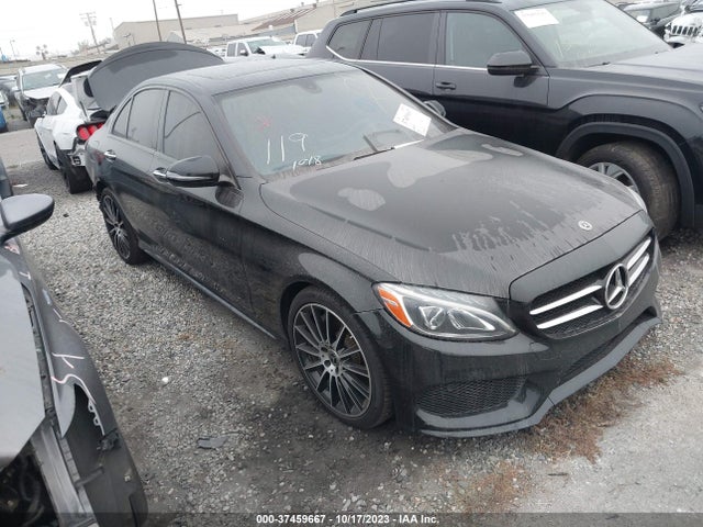 2018 55SWF4JB0JU239193 main image