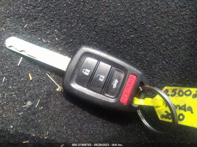 2HGFC2F52JH572010 Honda Civic Sedan Lx
