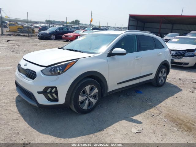 KNDCB3LC6L5371038 KIA NIRO LX