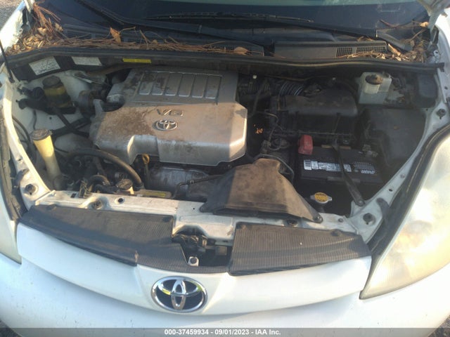 2010 TOYOTA SIENNA XLE VIN: 5TDYK4CC3AS305954