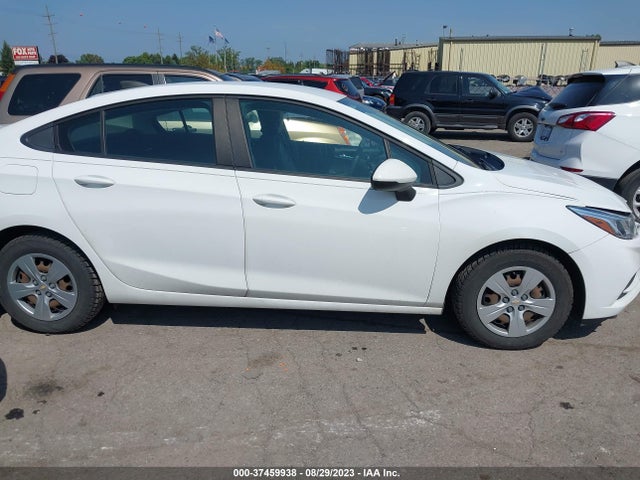 Chevrolet CRUZE LS 2018 1G1BC5SM8J7214815 Image 13