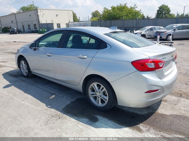 Chevrolet CRUZE LT 2018 1G1BE5SM3J7247571 Image 3
