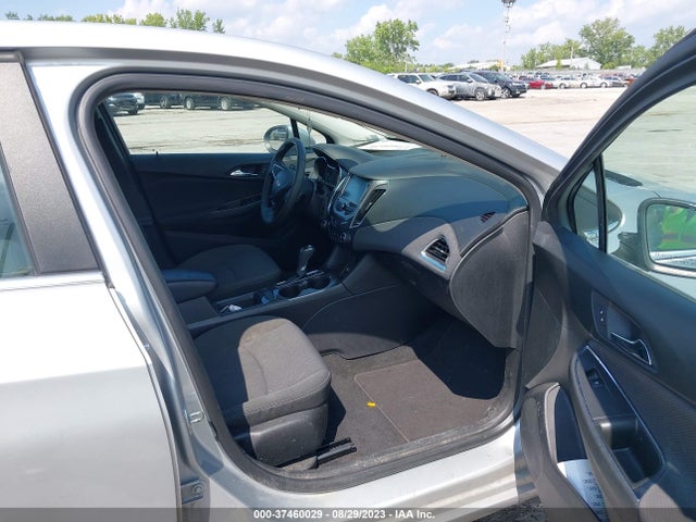 Chevrolet CRUZE LT 2018 1G1BE5SM3J7247571 Image 5