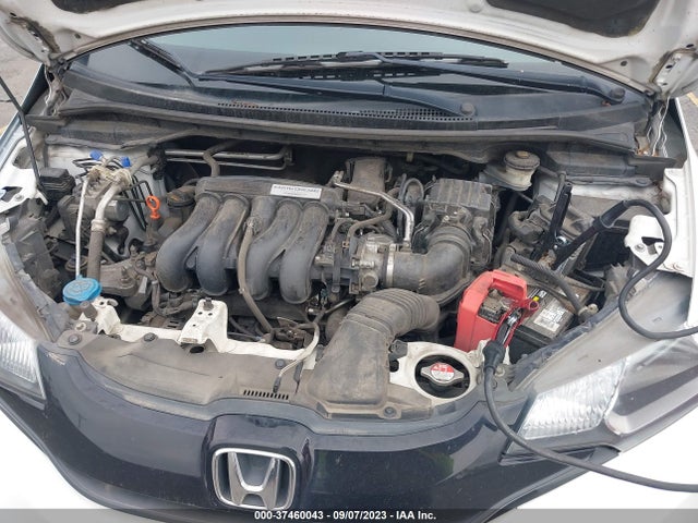 Honda FIT LX 2015 3HGGK5H51FM724910 Image 10