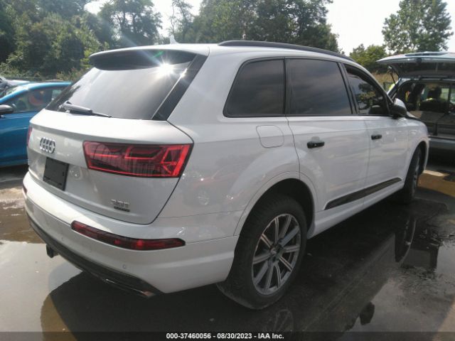 WA1VAAF70JD020573 Audi Q7 Prestige