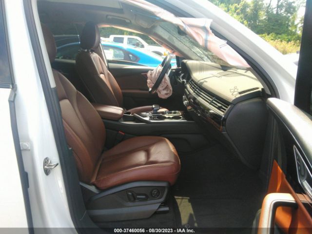 WA1VAAF70JD020573 Audi Q7 Prestige