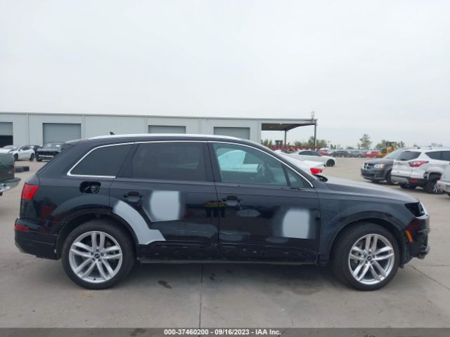 WA1VAAF79HD009453 Audi Q7 3.0t Premium